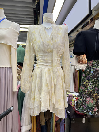 韩版夏季十三行新款潮流通勤风晕染休闲淑女长袖设计感雪纺连衣裙