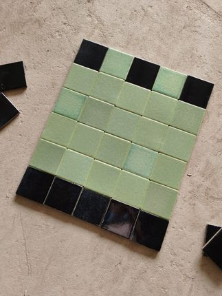 罗西亚手工砖小方砖小黑砖牛角专用窑变方砖餐饮瓷砖墙砖