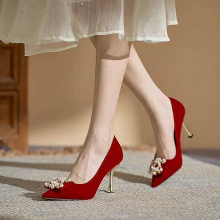 方扣红色秀禾婚鞋女中式两穿新娘鞋 时尚气质细跟高跟鞋大码41-43