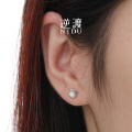 NIDI（熔岩冰心）养耳足银S999纯银耳钉基础款白玛瑙清冷感耳饰