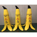 小心地滑台阶安全警示牌禁止停车标志酒店用品立式香蕉皮路锥创意