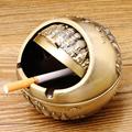 烟灰缸创意个性潮流家用客厅防飞灰办公室密封带盖轻奢焑灰缸烟缸