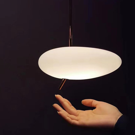 现代轻奢餐厅灯吊灯创意个性设计师款触摸调光餐桌卧室床头吊线灯