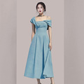轻奢小众越南设计师活动斜肩优雅气质设计蓝连衣裙感雾礼服霾聚会