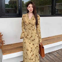 韩国chic秋季复古气质V领一片式系带收腰显瘦长袖碎花裙连衣裙女