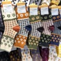 韩国kikiya撞色设计感袜子苏格兰方格中筒袜复古风花朵秋冬女1070