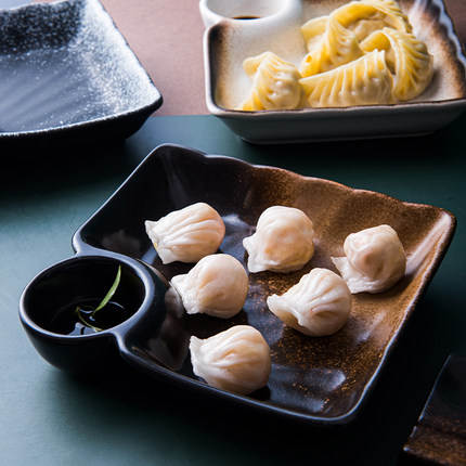 日式水饺饺子盘带醋碟创意陶瓷盘子家用寿司分格碟子专用早餐餐盘