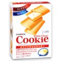 日本食品进口小零食早餐三立白巧克力休闲办公室曲奇夹心饼干90g