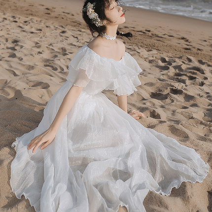 荷叶边沙滩裙三亚海边度假仙女裙一字肩显瘦连衣裙波西米亚沙滩裙