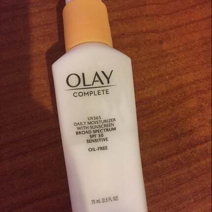 包邮 美版Olay玉兰油Complete UV365日常保湿霜 SPF30 敏感肌75ml
