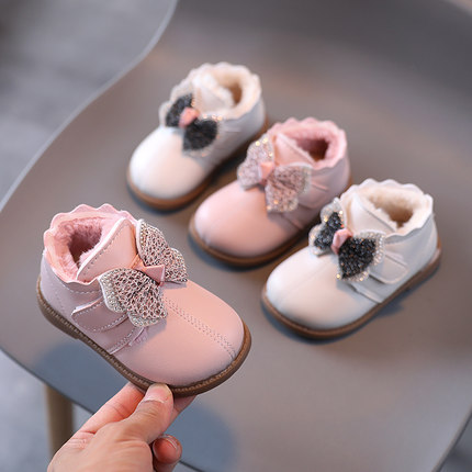 学步鞋童鞋一岁半女宝宝冬季鞋子0-1-3岁加绒保暖棉鞋女童公主鞋2