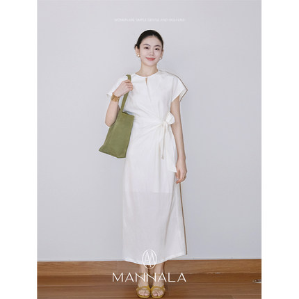 MANNALA丨“顾盼生姿”亚麻天丝度假风绑带白色连衣裙 Q8004
