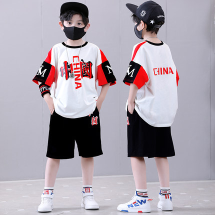 儿童街舞套装2023新款男童夏季宽松嘻哈表演出服小学生团体舞蹈服