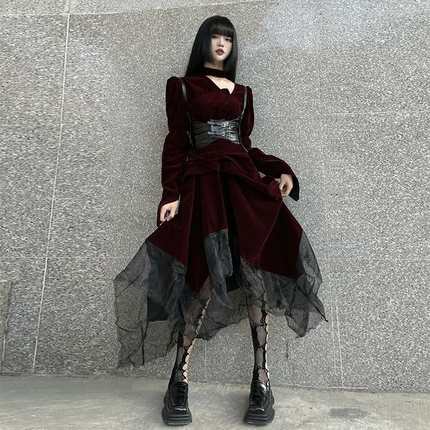 幽灵少女暗黑系法式复古红色连衣裙成人礼礼服套装裙子哥特风女装