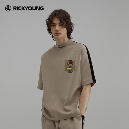 无聊猿猴BAYC联名RICKYOUNG原创设计师撞色条纹猴子袖标重磅T恤男