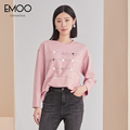 EMOO杨门秋季新品粉色圆领水钻点缀T恤女长袖宽松内搭打底衫
