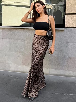 欧美风豹纹印花性感包臀鱼尾半身裙 Printed leopard print skirt