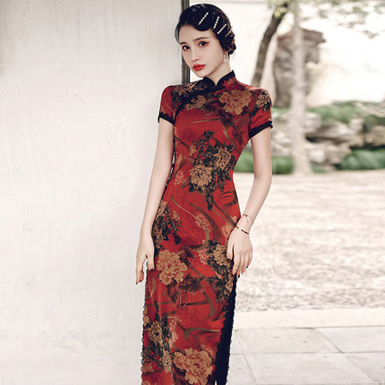 老上海旗袍年轻款少女2024年新款改良复古中袖连衣裙高端气质性感