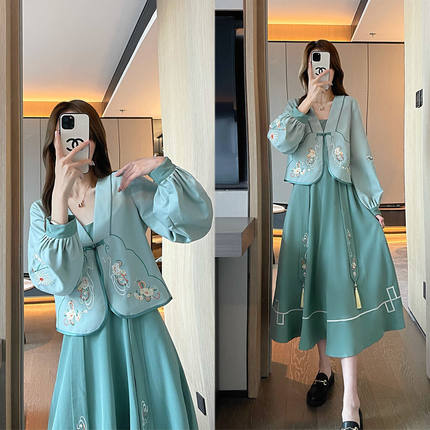 唐制汉服女中国风唐装上衣旗袍改良上班可穿绿色汉元素连衣裙套装