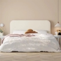 北欧轻奢布艺床奶油风现代简约主卧双人床定制极简小户型实木婚床