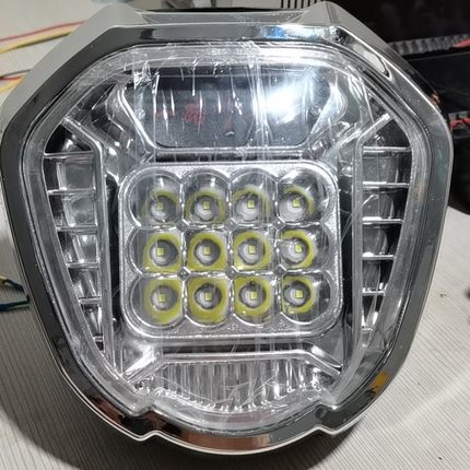 电动三轮车大灯12V到80V高亮大灯LED大灯通用所有车型都可以用的