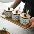 家用调料罐子带勺放盐罐味精佐料盒厨房调味盒创意浮雕陶瓷调味罐