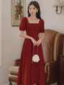 红色连衣裙女夏2024新款法式复古方领收腰显瘦气质赫本风长款裙子