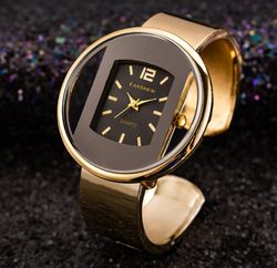 新款时尚朋克风手镯手表金属表带腕表钢带潮流女士个性石英表女表