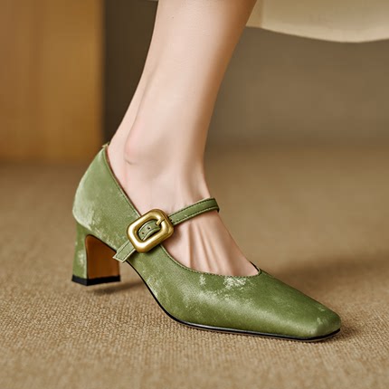 女鞋2024春季新款时尚粗跟浅口松紧带高跟鞋绿色真皮鞋子女士单鞋