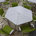 智慧教室组合三角梯形学生课桌培训会议桌拼接办公多边移动台