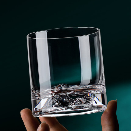 轻奢水晶玻璃威士忌酒杯啤酒杯家用套装精致洋酒杯子创意酒杯套装