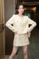 韩国ulzzang早春新款法式气质时尚圆领单排扣修身显瘦呢料外套女