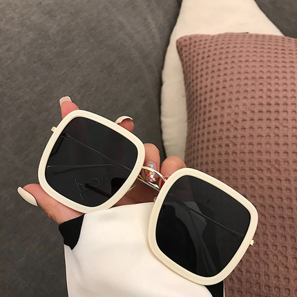 太阳镜女2020年新款超大框米白色韩国墨镜潮大脸显瘦防紫外线眼镜