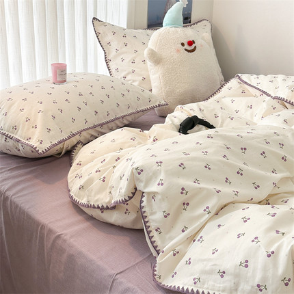 紫色小小樱桃全棉四件套亲肤纯棉少女被套1.5m1.8米裸睡床上用品