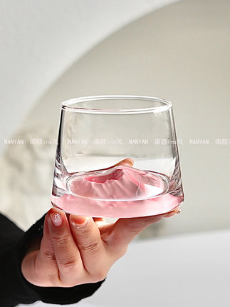 观山杯中古高级感创意粉色山脉富士山杯家用玻璃威士忌酒杯洋酒