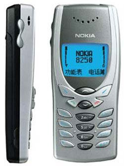 Nokia/诺基亚8250经典怀旧 时尚小巧 蓝屏手机