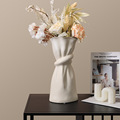 北欧创意手捧花束陶瓷花瓶摆件客厅插花家居客厅电视柜餐桌装饰品
