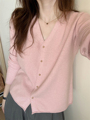 粉色毛衣开衫