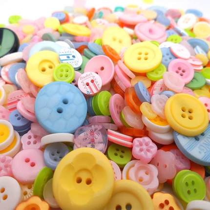 彩色混装纽扣手工作材料MMS幼儿园创制意包粘童贴画儿树脂圆形扣