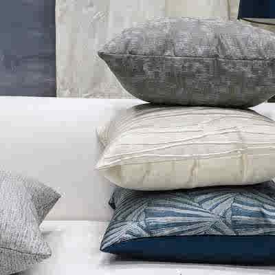 蓝灰色轻奢简约现代样板房客厅沙发床头北欧风格抱枕靠枕靠垫靠背