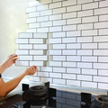 北欧小白砖纹自粘墙贴厨房防油贴纸耐高温卫生间墙面装饰瓷砖贴