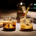 Creative Iceberg Design Whiskey Glass Bottom Raised Ice