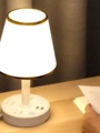 智能台灯语音控制学习护眼灯卧室床头灯三色家用小夜灯插座一体式