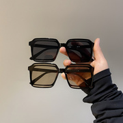 复古黑框茶色大框方形太阳镜素颜神器男女款防紫外线遮阳度假墨镜