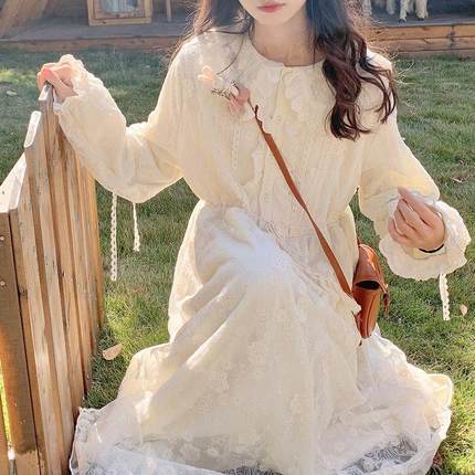 长裙洋装娃娃领中学院仙女风2024森系裙子甜美春季新款白色蕾丝