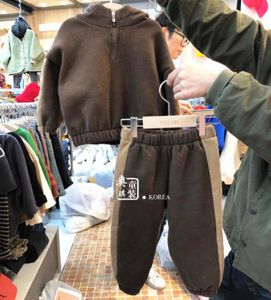 现货韩国进口童装冬装新款 男童女童加绒运动卫衣+长裤套装12
