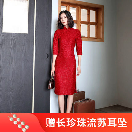 2022秋冬新款中国风红色蕾丝中长款复古旗袍女装少女改良修身中袖